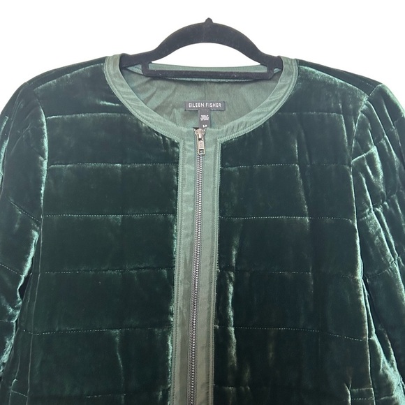 Eileen Fisher Emerald Green Fully Lined Quilted Zip Front Jacket Sz.S/P - Picture 5 of 16